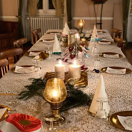 Séjour chez l'habitant De Famille L.f.m.a.l. Giat