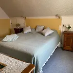De Famille L.f.m.a.l. Accommodatie bij particulieren Giat