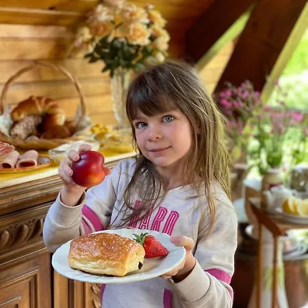 De Famille L.f.m.a.l.