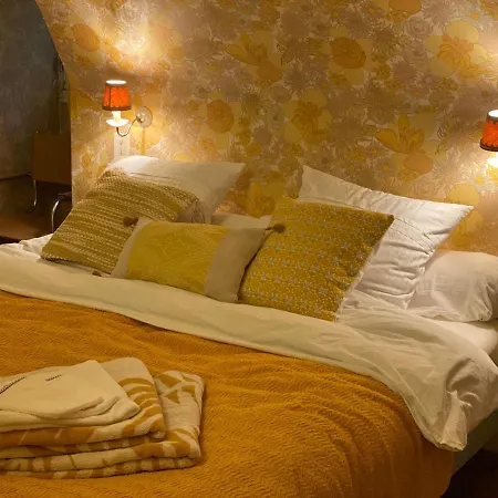 De Famille L.f.m.a.l. Homestay Giat